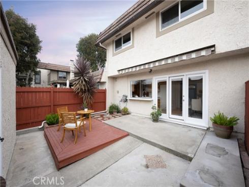 13981 Berkenham , Westminster, CA