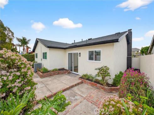 13822 Olive Street, Westminster, CA