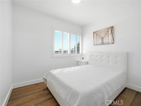 5382 Laverne , Westminster, CA