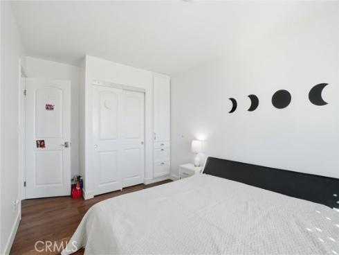 5382 Laverne , Westminster, CA