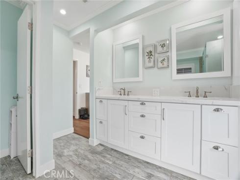 5382 Laverne , Westminster, CA