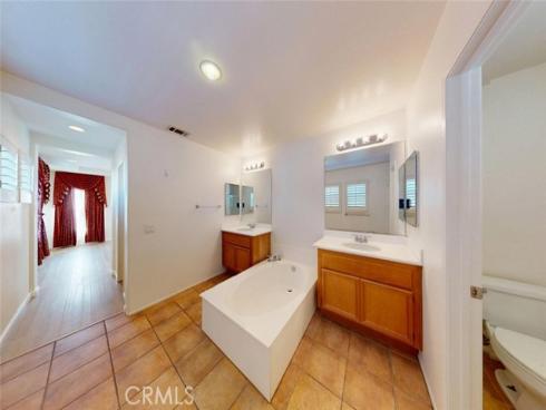 19  Sorbonne  , Westminster, CA