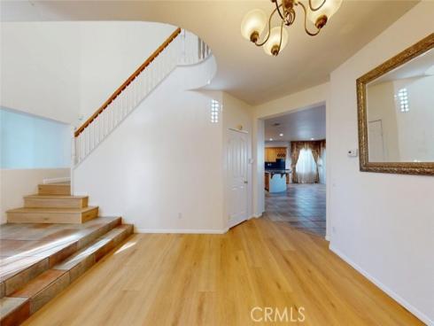 19  Sorbonne  , Westminster, CA