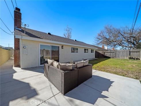 9561  Cardinal   Avenue, Westminster, CA