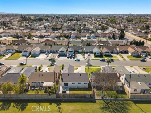 9561  Cardinal   Avenue, Westminster, CA