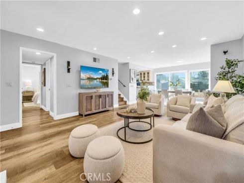 5213 Piccadilly Circle