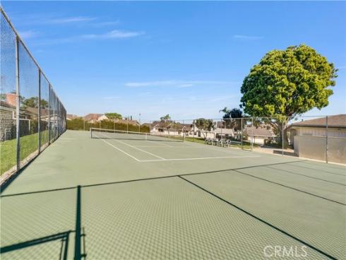 5213  Piccadilly   Circle, Westminster, CA