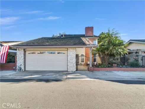 5213  Piccadilly   Circle, Westminster, CA