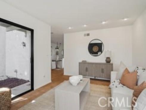 5566  Aldershot  , Westminster, CA