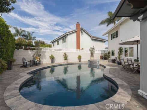 14171  Uxbridge  , Westminster, CA