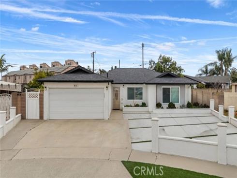 8922 Jennrich Avenue