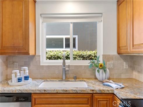 5642 Meinhardt , Westminster, CA