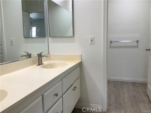 7106  Brentwood  , Westminster, CA