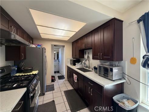 8952 Barcelona , Westminster, CA