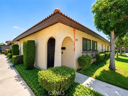 8952 Barcelona , Westminster, CA