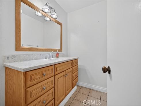 6178  Hefley  , Westminster, CA