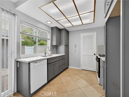 6178  Hefley  , Westminster, CA