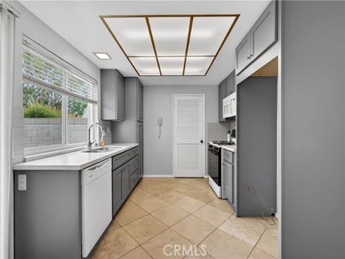 6178  Hefley  , Westminster, CA