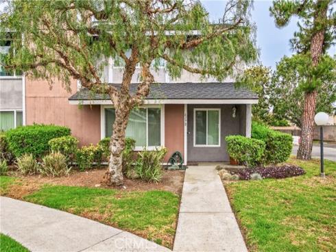 6178  Hefley  , Westminster, CA
