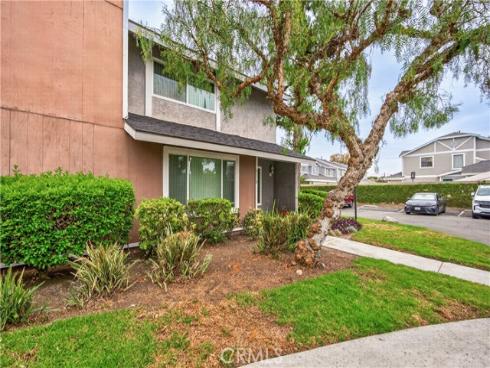 6178  Hefley  , Westminster, CA