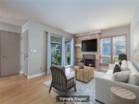 13951 Falmouth Walk