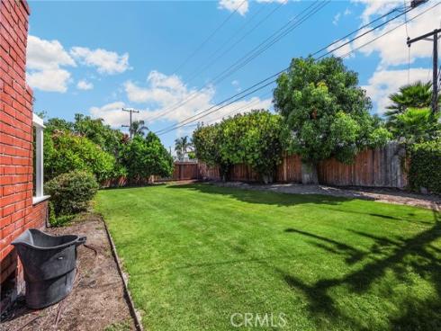 13792 Willow Lane, Westminster, CA