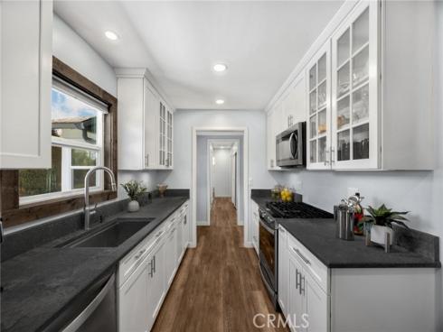 13792 Willow Lane, Westminster, CA