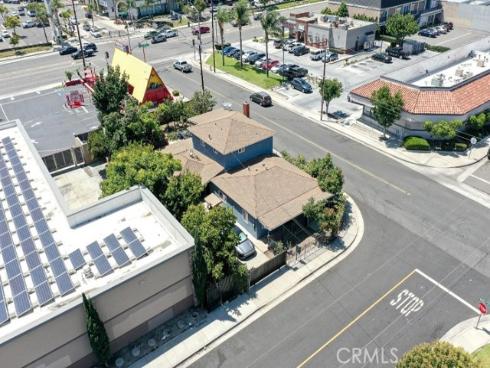 13861 Pine St.