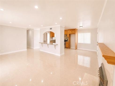 9440 Mcfadden , Westminster, CA