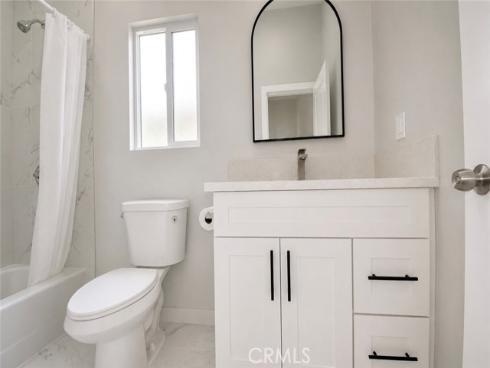 9440 Mcfadden , Westminster, CA