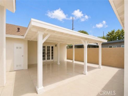 9440 Mcfadden , Westminster, CA