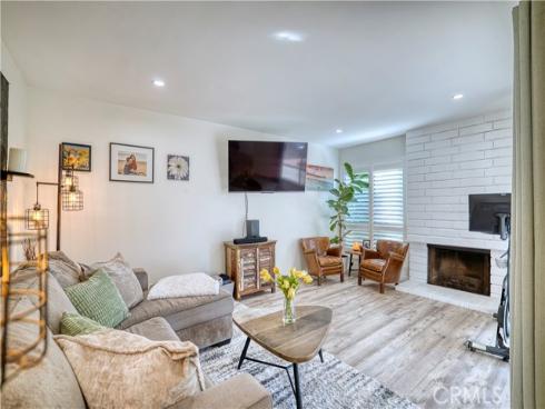 14385 Suffolk , Westminster, CA