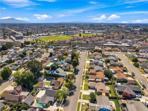 6222 Chickasaw Dr , Westminster, CA