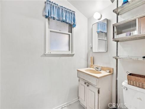 6222 Chickasaw Dr , Westminster, CA