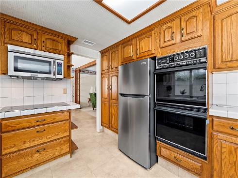 9652 Duke , Westminster, CA