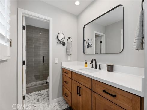 5112 Kingscross , Westminster, CA