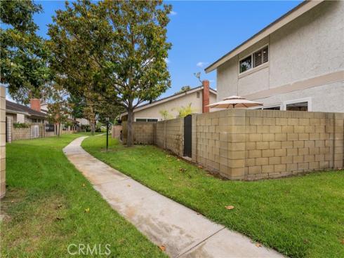 5112 Kingscross , Westminster, CA