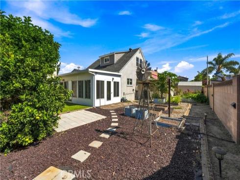 6242 Cherokee Drive, Westminster, CA