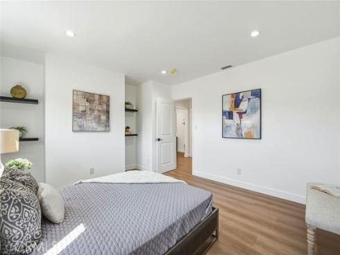 6692 Sutton , Westminster, CA