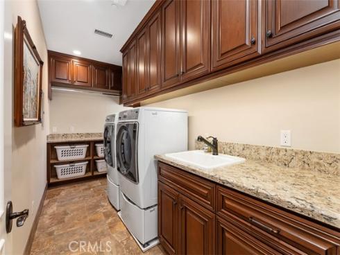 5571 Clover Hill Drive, Yorba Linda, CA