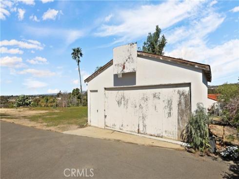 5231 Highland Avenue, Yorba Linda, CA
