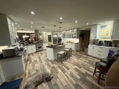 5553 Scenic View Dr , Yorba Linda, CA