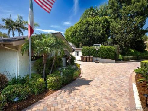 5553 Scenic View Dr , Yorba Linda, CA