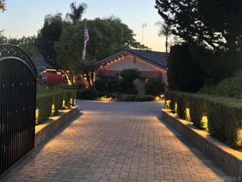 5553 Scenic View Dr , Yorba Linda, CA