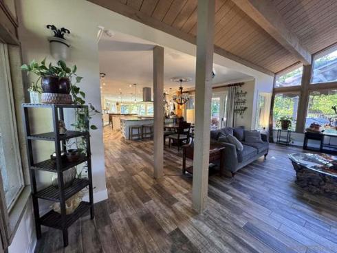 5553 Scenic View Dr , Yorba Linda, CA