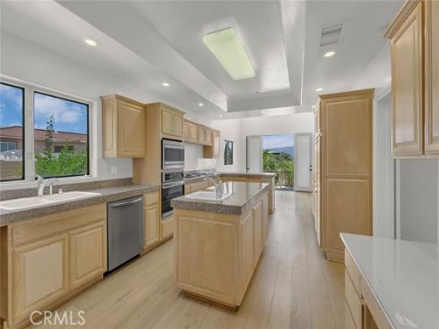 6041  Calle Mirador  , Yorba Linda, CA