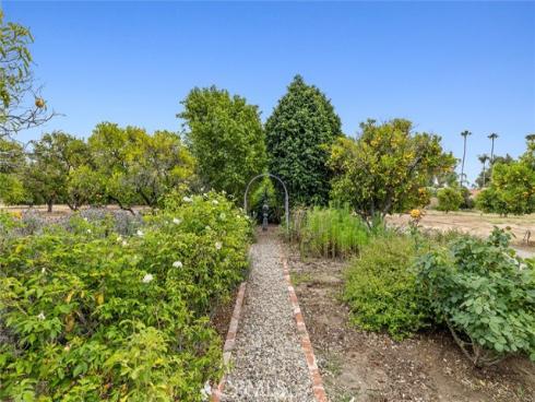 5729 Grandview Avenue, Yorba Linda, CA