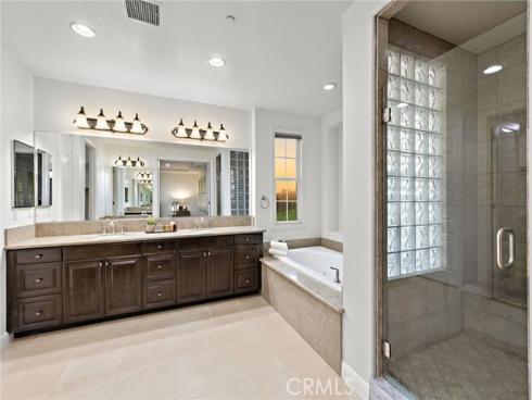 17953 Piazza San Carlo , Yorba Linda, CA