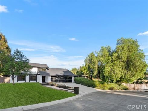 6032 Sun Knoll Circle, Yorba Linda, CA
