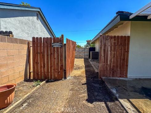 17001  La Kenice   Way, Yorba Linda, CA